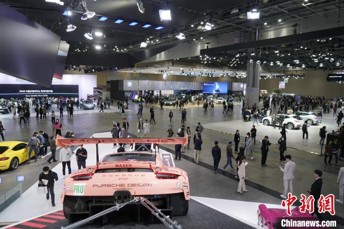 圖為展會(huì)現(xiàn)場(chǎng)?！⑿?攝