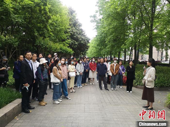 活動現(xiàn)場。　范宇斌 攝