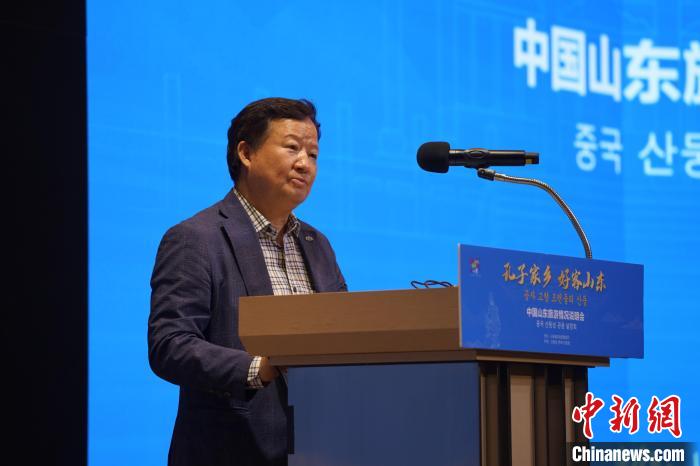 韓國一般旅游業(yè)協(xié)會副會長白承弻致辭。　劉旭 攝