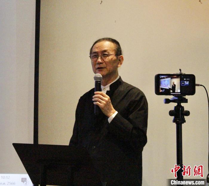 泰國泰中商務(wù)委員會主席邱威功致辭。<a target='_blank' href='/' _fcksavedurl='/'><p  align=