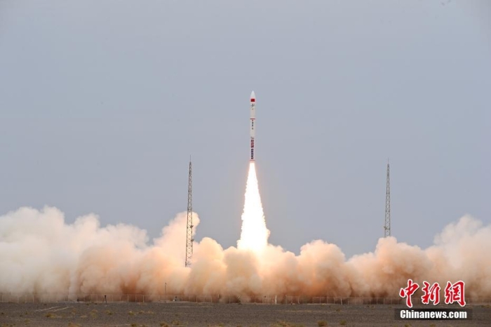 北京時(shí)間2023年8月10日12時(shí)03分，谷神星一號(hào)遙七運(yùn)載火箭在我國(guó)酒泉衛(wèi)星發(fā)射中心成功發(fā)射升空，將搭載的西光壹號(hào)01星等7顆衛(wèi)星順利送入預(yù)定軌道，發(fā)射任務(wù)獲得圓滿成功。此次任務(wù)是谷神星一號(hào)運(yùn)載火箭第7次飛行。汪江波 攝