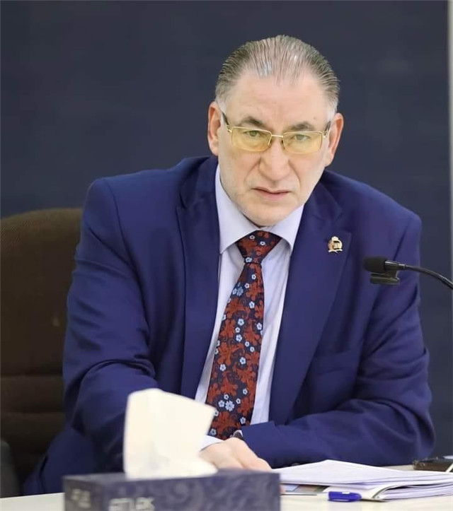 圖為約旦侯賽因·本·塔拉勒大學教授哈桑·達賈。受訪者供圖