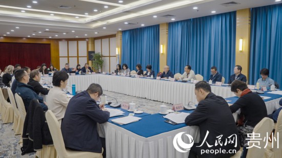 10月26日，歐亞國(guó)家媒體看貴州活動(dòng)在貴陽啟動(dòng)。人民網(wǎng)記者 涂敏攝