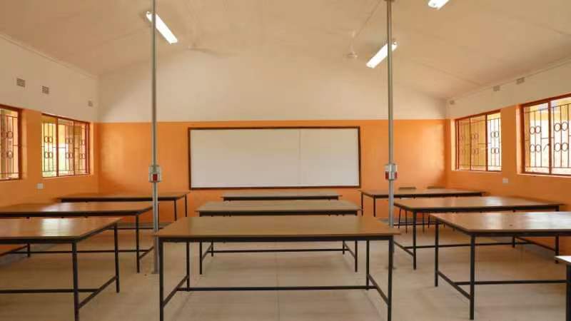 寬敞明亮的教室。主辦方供圖