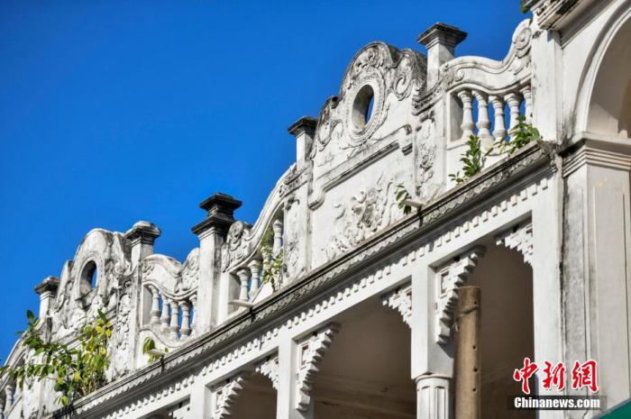 圖為文昌鋪前騎樓老街南洋風(fēng)格建筑。 <a target='_blank' href='/' _fcksavedurl='/' ><p  align=