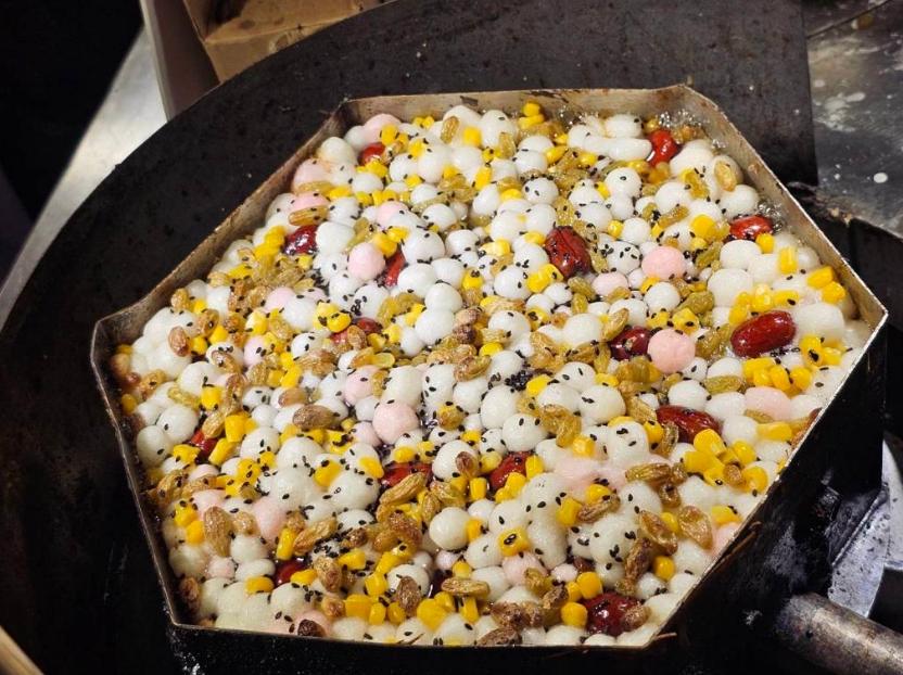 南京特色小吃梅花糕。圖片來(lái)源：臺(tái)灣“中時(shí)新聞網(wǎng)”游定剛攝