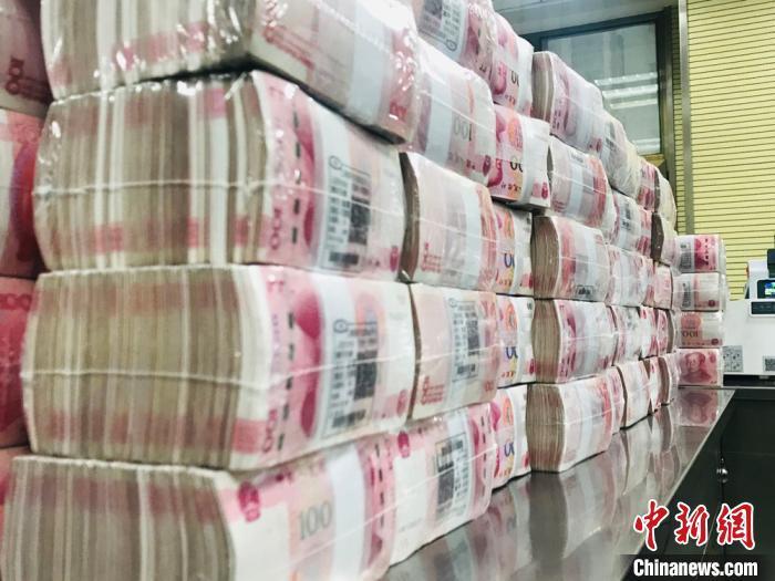 資料圖：人民幣。 艾慶龍 攝