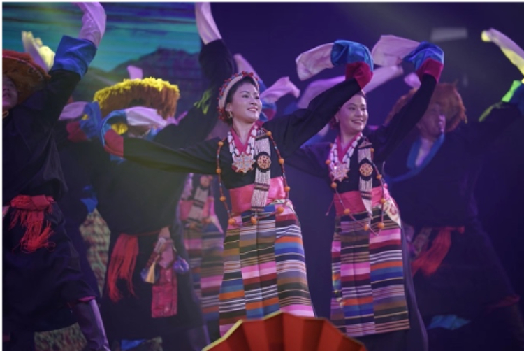 圖為2024“歡樂春節(jié)”中泰互致新春賀辭活動現(xiàn)場。 中國駐泰國大使館文化處供圖