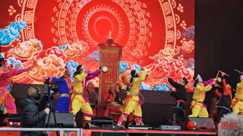 倫敦新春慶典現(xiàn)場。人民網(wǎng) 郭錦標(biāo)、楊浩鵬攝