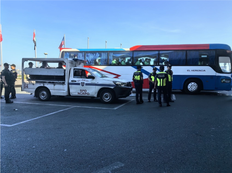 菲反有組織犯罪委員會等部門組織多次聯(lián)合突擊執(zhí)法。駐菲律賓使館供圖