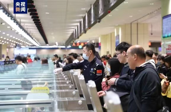 灣區(qū)速評(píng)丨多項(xiàng)數(shù)據(jù)破紀(jì)錄 人才何以在灣區(qū)成潮？