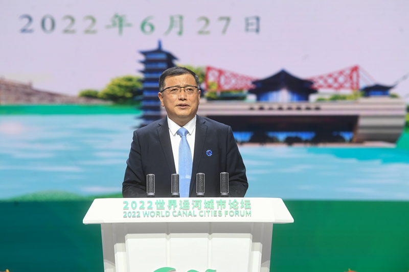 揚(yáng)州市委常委、常務(wù)副市長(zhǎng)陳鍇竑作推介發(fā)言。邵丹攝