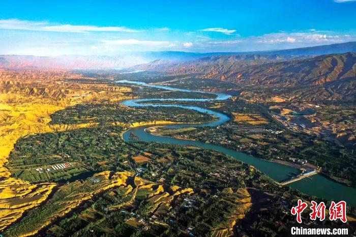 黃河發(fā)源省青?！皟善磷o(hù)水”葆源頭活水豐沛純凈