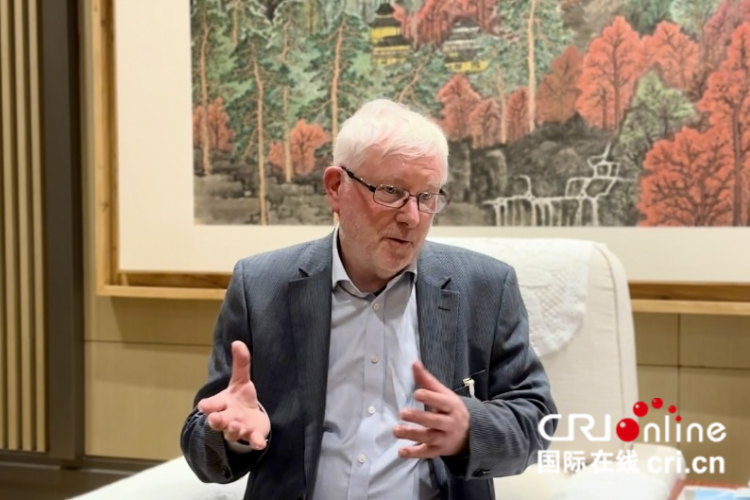 【外專談中關(guān)村論壇】歐洲絲路智聯(lián)促進(jìn)會(huì)聯(lián)合創(chuàng)始人：中國在人工智能合作方面領(lǐng)先于世界其他國家和地區(qū)_fororder_圖片2