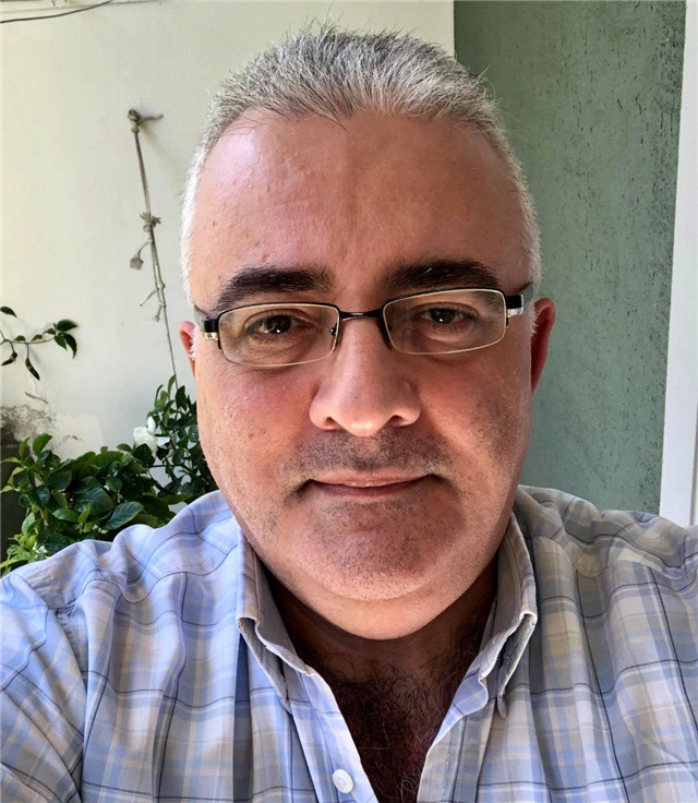 阿亞斯自拍照。受訪者供圖