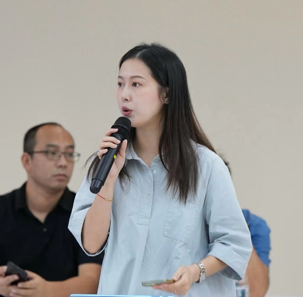 人民網(wǎng)記者提問。水利部供圖