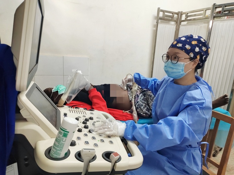 第20批援中非中國(guó)醫(yī)療隊(duì):不以山海為遠(yuǎn) 傳播仁心仁術(shù)