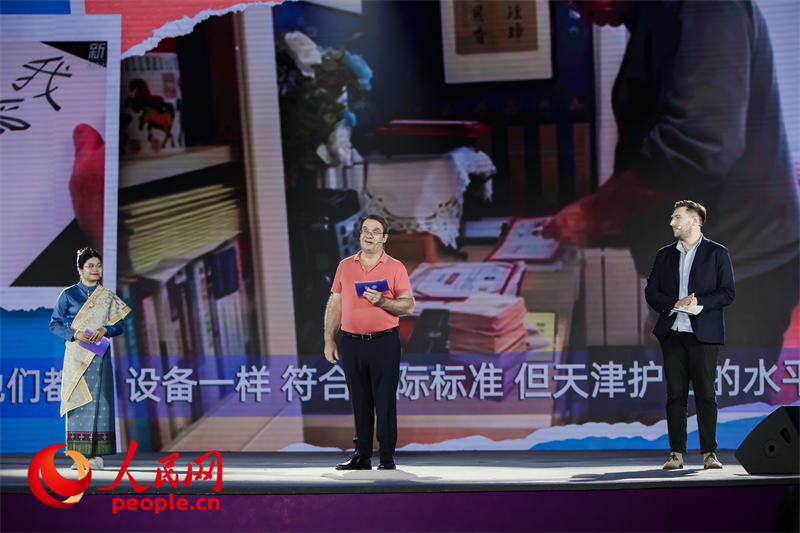 從左至右分別為馬星彤、皮安睿、柯明可。人民網(wǎng)記者 于凱攝