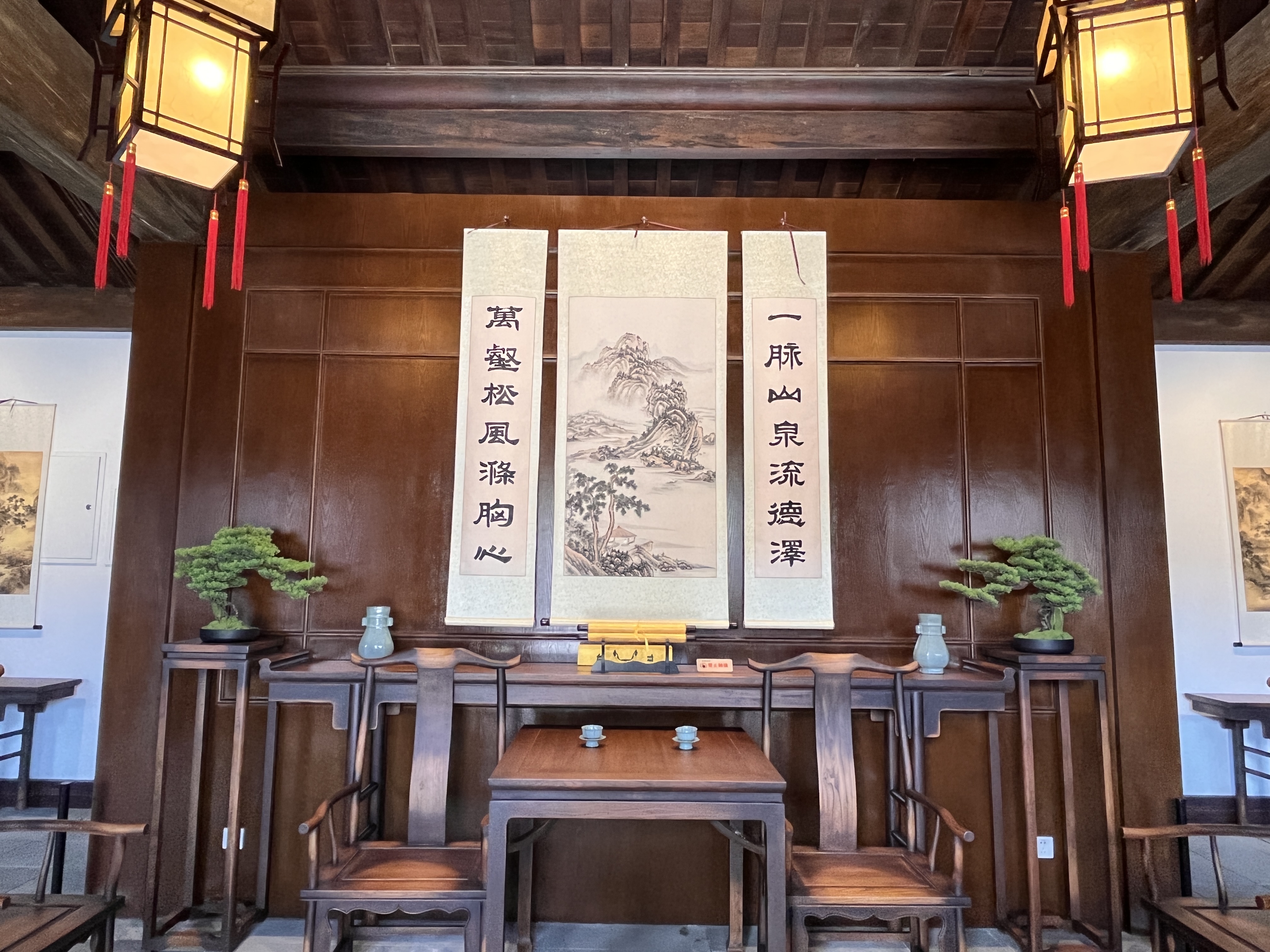 【2024打卡中國】穿越時空的對話:外國網(wǎng)紅探索包公故里文化園(組圖)_fororder_微信圖片_20240923155309