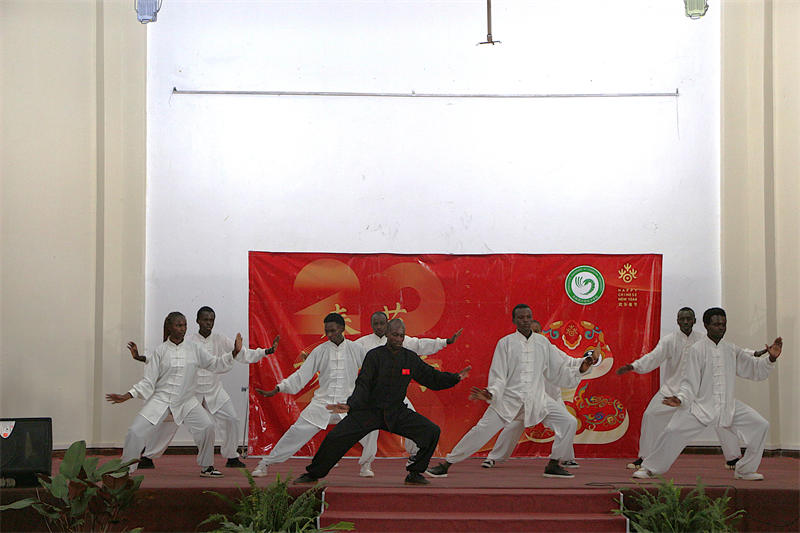 卡巴拉克大學春節(jié)體驗活動。埃格頓大學孔子學院供圖