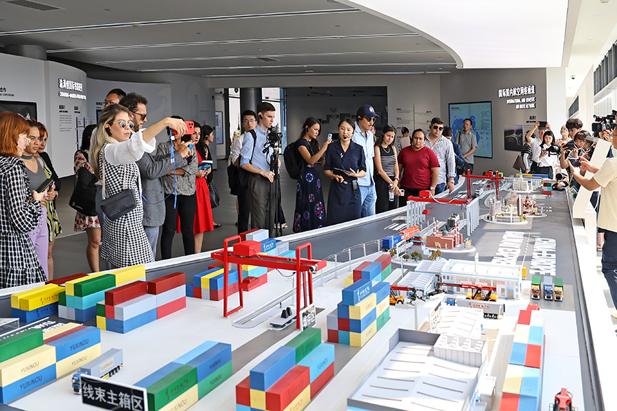 時政微觀察丨再次考察西部陸海新通道，總書記提出新要求