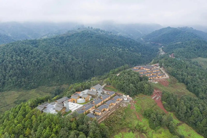 2020年10月13日拍攝的三河村新村聚居點(diǎn)。