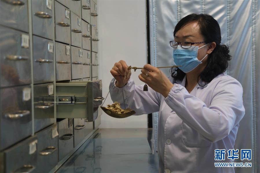 （圖文互動(dòng)）（4）隔屏看專家 “醫(yī)共體”緩解看病難