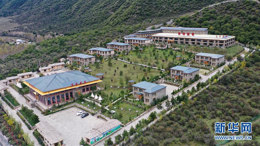 (全面建成小康社會(huì)“百城千縣萬村調(diào)研行”)(5)甘肅甘南:全域旅游助小康村加速發(fā)展