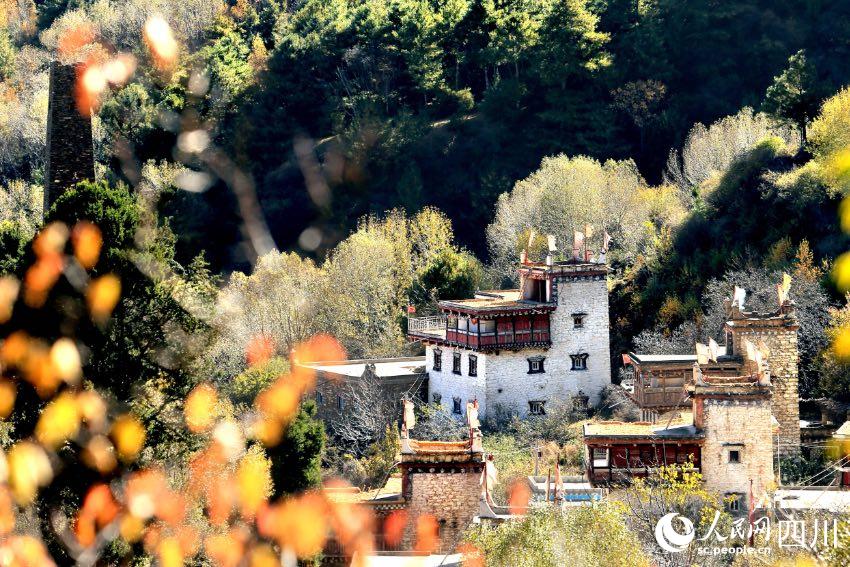 丹巴美景。李永安攝