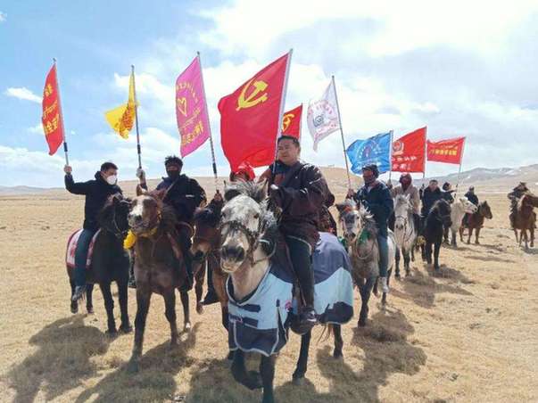 青?，斍撸厚R背宣講隊助推“1號”文件入腦走心