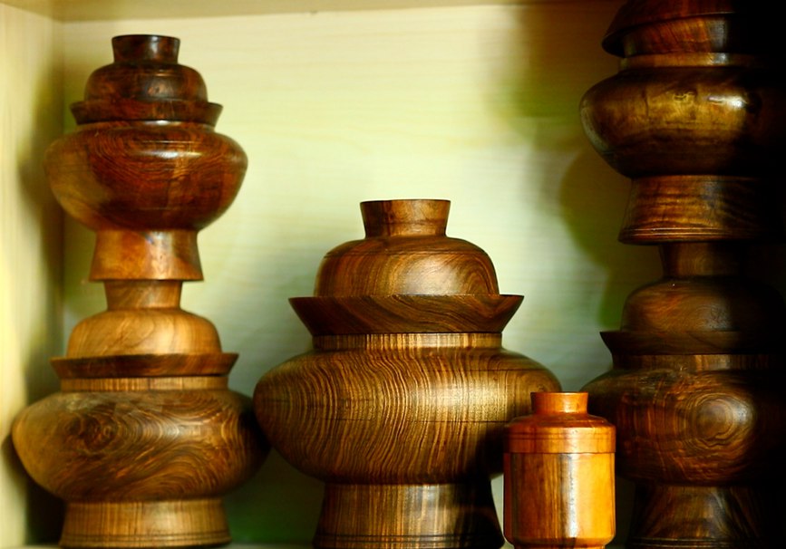 藏地木碗成品。