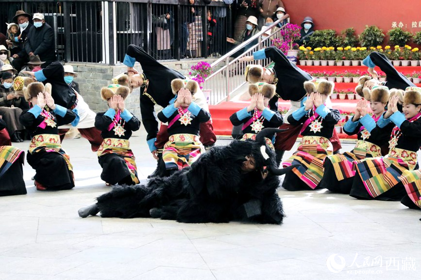 舞蹈《熱巴多吉》。人民網(wǎng) 次仁羅布攝