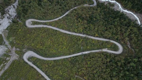 幾代建設者，歷經(jīng)半個多世紀完成！這是一條怎樣的公路？