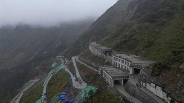 幾代建設者，歷經(jīng)半個多世紀完成！這是一條怎樣的公路？