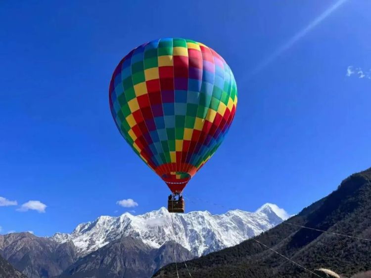 懂西藏的人，一定不會(huì)錯(cuò)過林芝的秋天